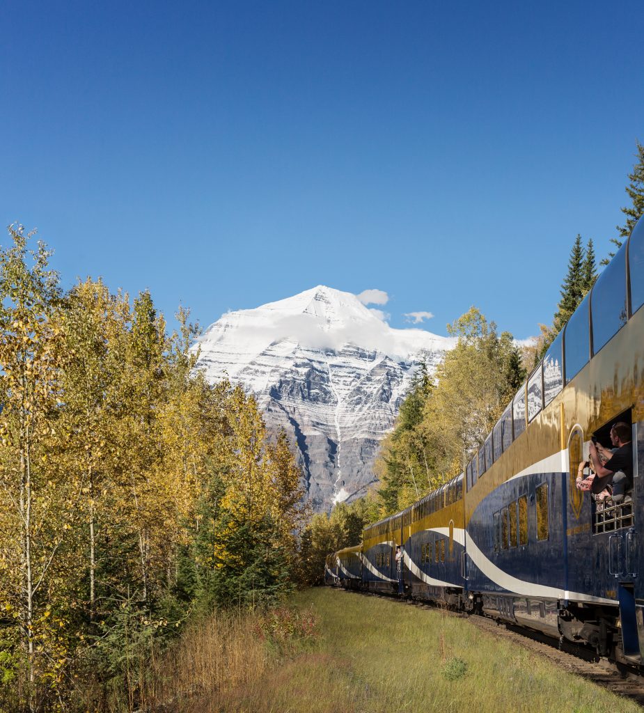 On-tracks-for-Jasper-National-Park-on-Rocky-Mountaineer